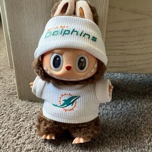 Dolphin outfit for labubu